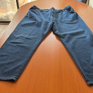 Wrangler Relaxed Fit Dark Blue Jeans